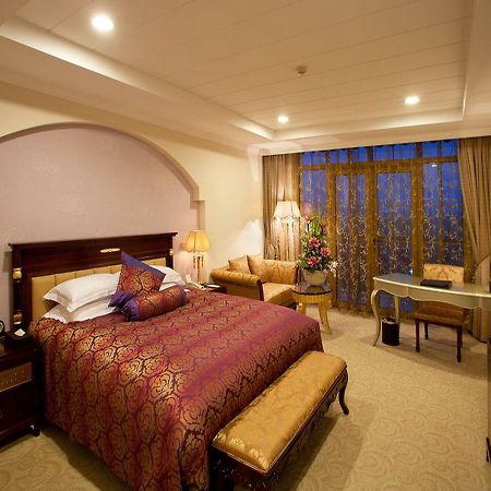 Q And X Hot Spring Resort Qingdao Eksteriør bilde