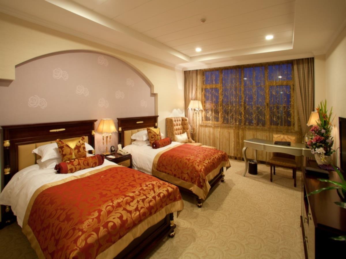 Q And X Hot Spring Resort Qingdao Eksteriør bilde